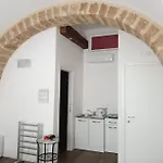 Garruba 101 Гостевой дом Бари